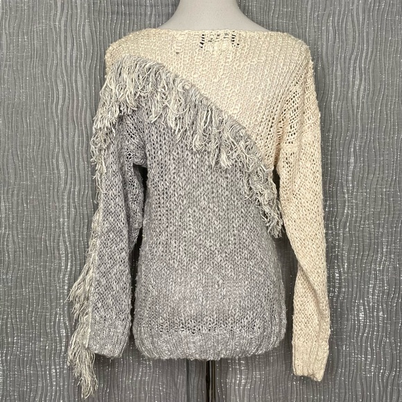Karen Kane linen blend asymmetric fringe trim sweater - Picture 2 of 6